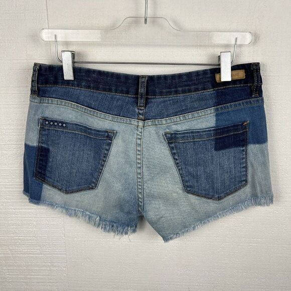 BlankNYC Shorts 29 Blue Patchwork Cutoff Mid Rise Denim Casual Cotton Blend - Picture 2 of 6